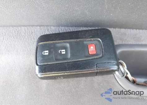 2008 Toyota Prius из США, поврежденный, VIN JTDKB20U187703983